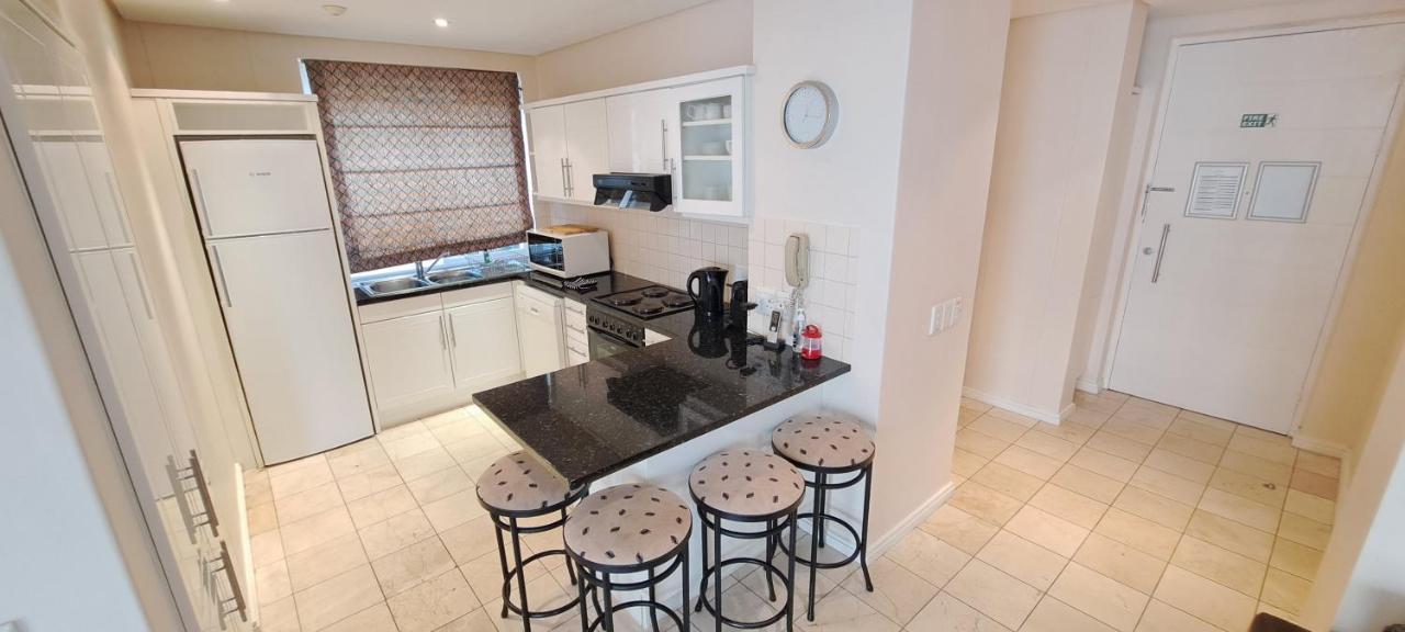 Apartment V&a Waterfront Marina Family 101 Altmore