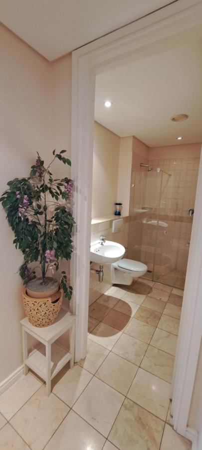 Apartment V&a Waterfront Marina Family 101 Altmore